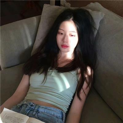 褐衣男子